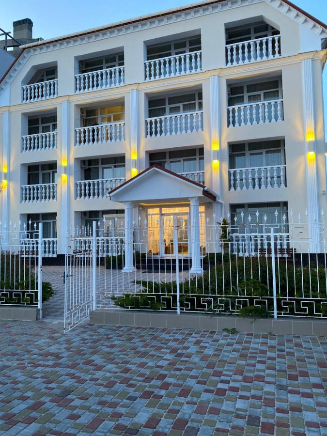 Олимп Otel Zaliznyi Port Dış mekan fotoğraf